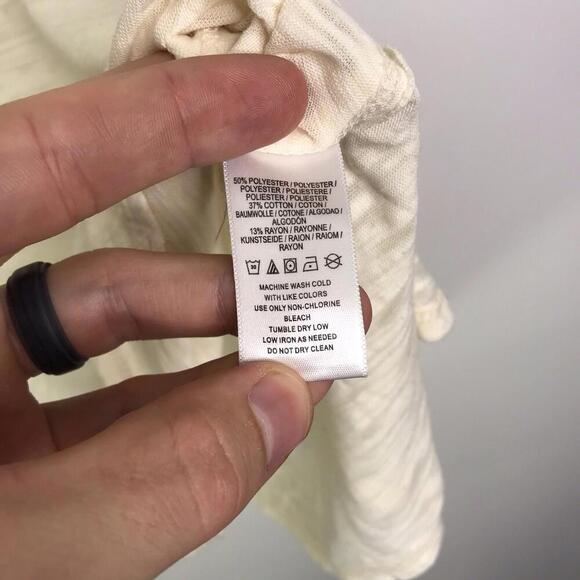 We The Free People Top Womens M Burnout V Neck Short Sleeve Cream Loose Fit - Picture 7 of 8